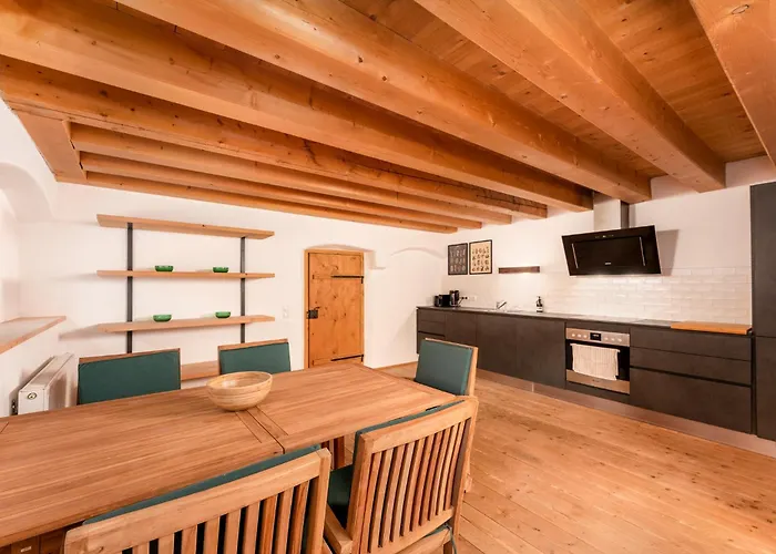 Schloss Friedberg Retreat - Wohnen Am Schloss דירה